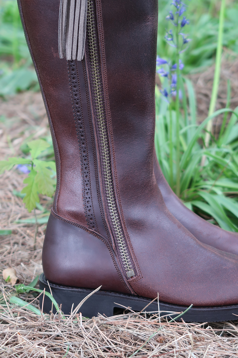 spanish riding boots with tassels