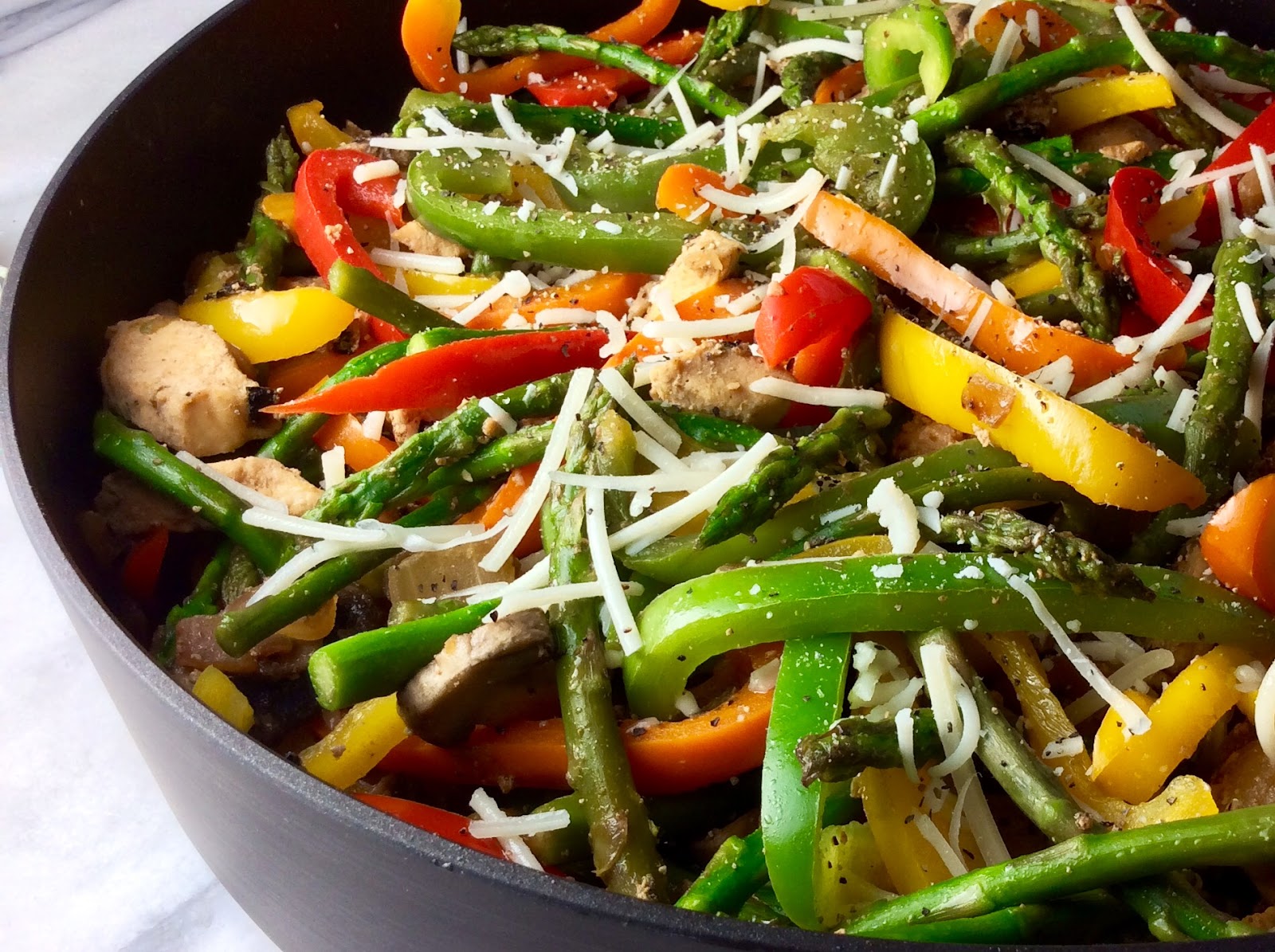 Food Fitness by Paige Garlic Chicken Asparagus Stir Fry