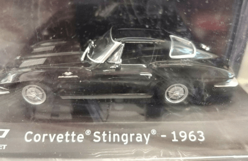 supercars centauria, Chevrolet Corvette Stingray 1963 1:43