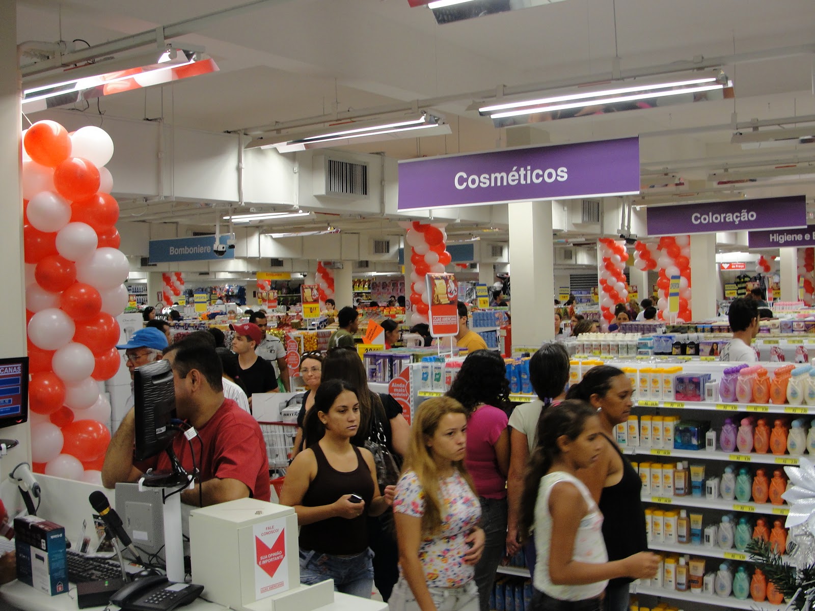CAJAINFORMADO Inauguração das Lojas Americanas foi um sucesso e atraiu um grande público no