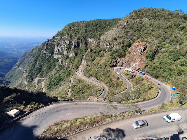 DESCENDO A SERRA DO RIO DO RASTRO NO GRAU - Mundo Bici