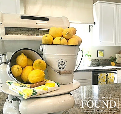 color,color palettes,colorful home,Pantone color of the year,decorating,diy decorating,DIY,farmhouse style,kitchen,seasonal,spring,Illuminating yellow,Pantone 2021,lemons,lemon theme decor,spring decor,kitchen decor,seasonal kitchen decor,yellow kitchen decor,farmhouse spring decor.