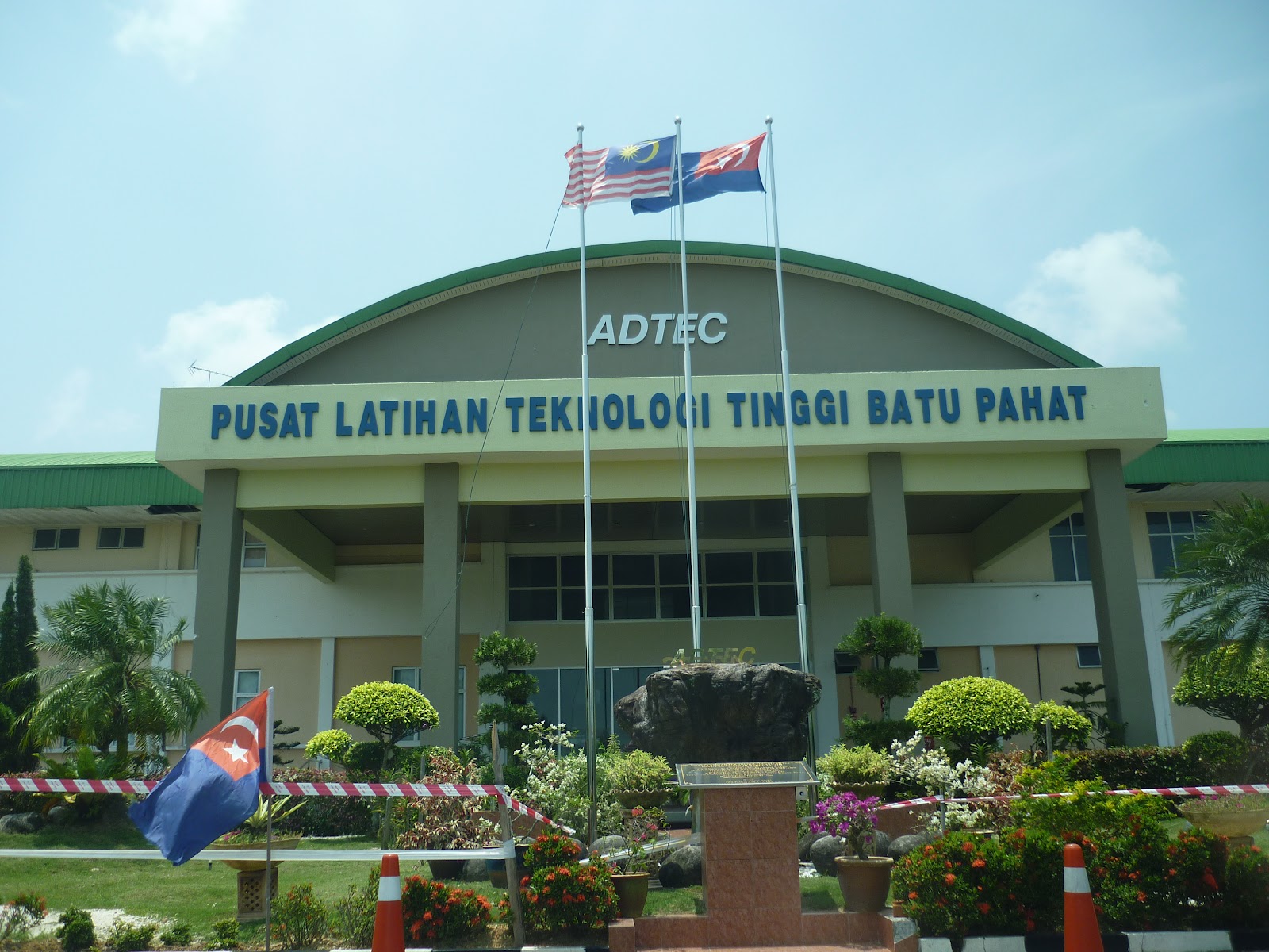 Coming Giant Jamboree 11/11/2012: (ADTEC) Pusat Latihan Teknologi Tinggi