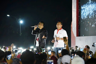 Wabup Thoriq Duet Nyanyi Bareng Judika Wabup Thoriq Duet Nyanyi Bareng Judika