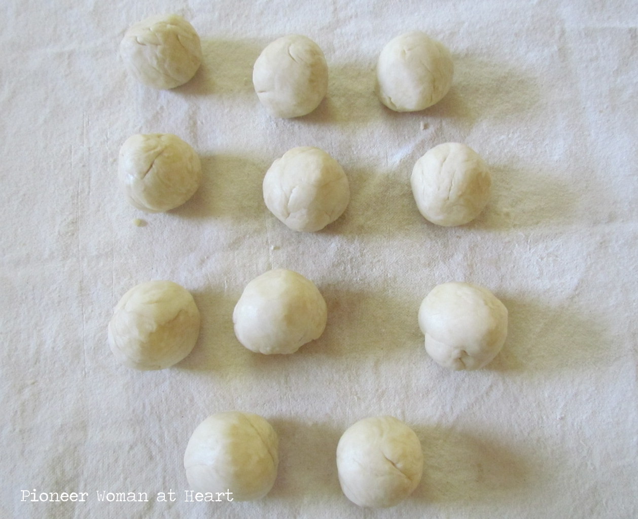 Pioneer Woman at Heart Homemade Flour Tortillas with Lard From Pile