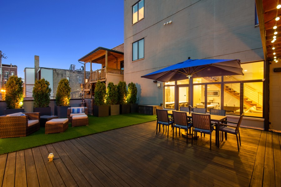 The Chicago Real Estate Local Open House! Wicker Park, Noble Square