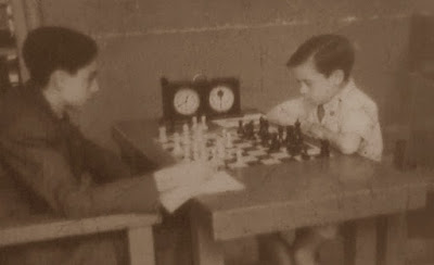 Campeonato Infantil de Ajedrez de Barcelona 1949, Jaume Anguera jugando con negras