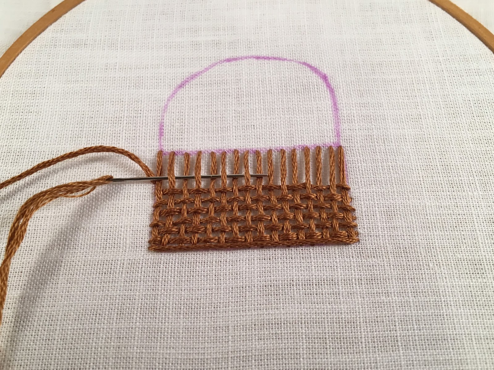 Woven Basket with flowers, a tutorial by Michelle for Mooshiestitch Monday on Feeling Stitchy