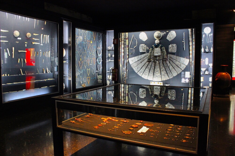 museum of gold vault pieces