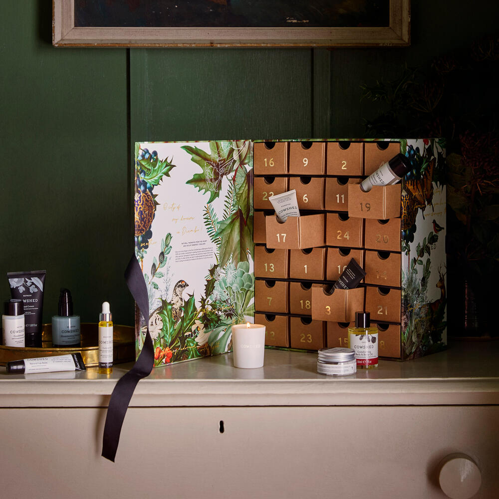 Beautyqueenuk A UK Beauty and Lifestyle Blog Cowshed Advent Calendar