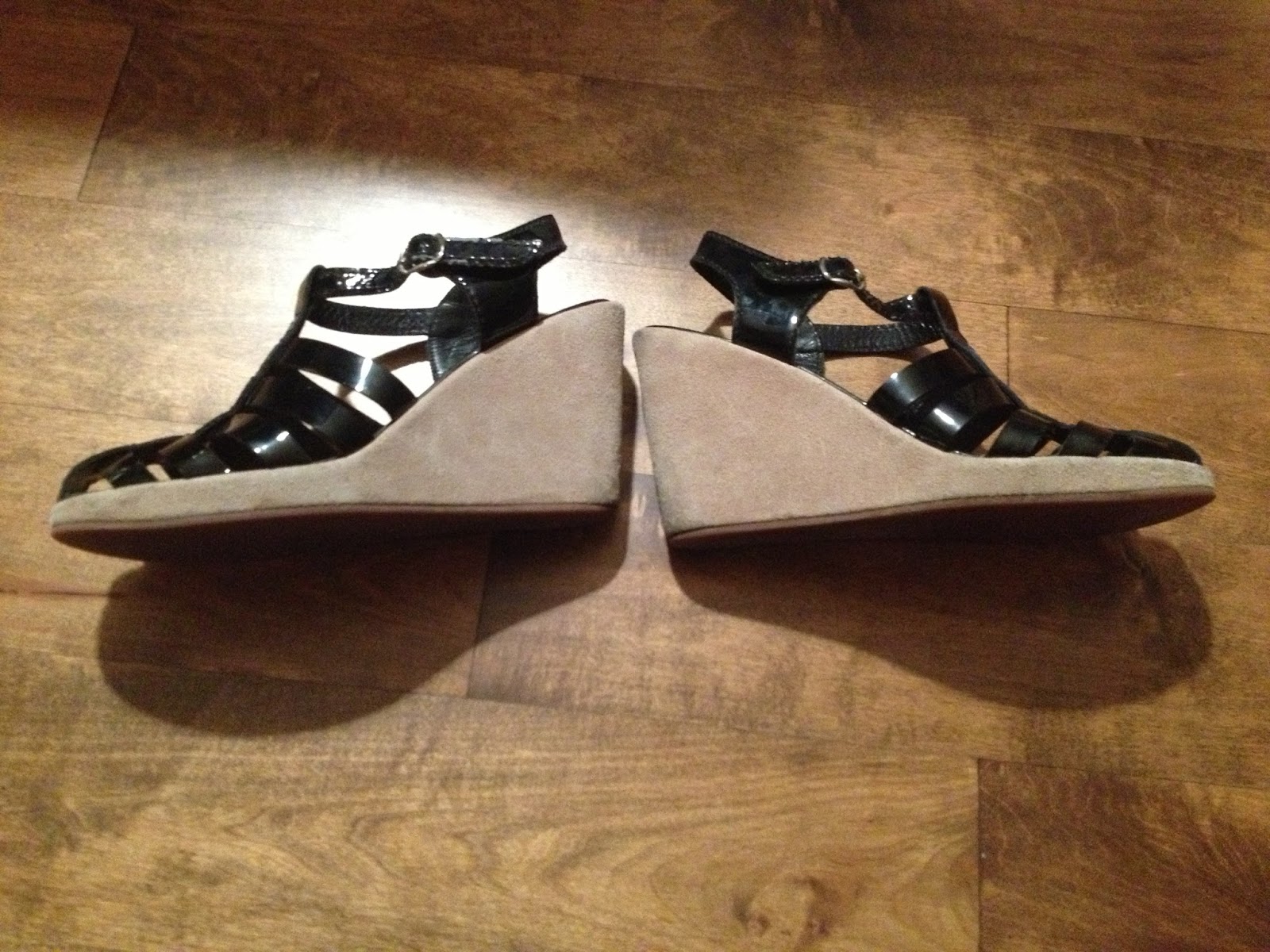 apc sandals sale