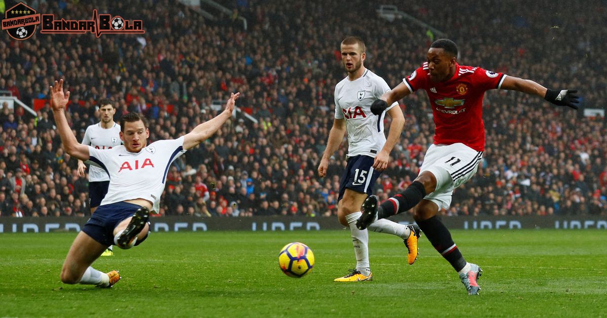 Prediksi Manchester United vs Tottenham Hotspur 22 April 2018