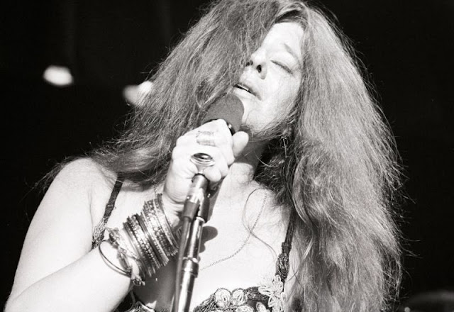 The 10 Greatest Singers in Rock and Roll History - GREEN BEANS