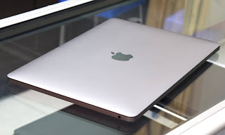 Jual MacBook Pro Touch Bar Core i5 2018 13" Fullset