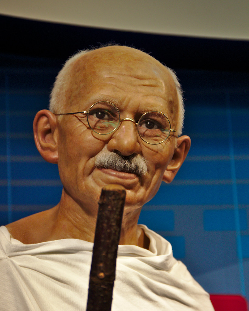 biography of mahatma gandhi wikipedia