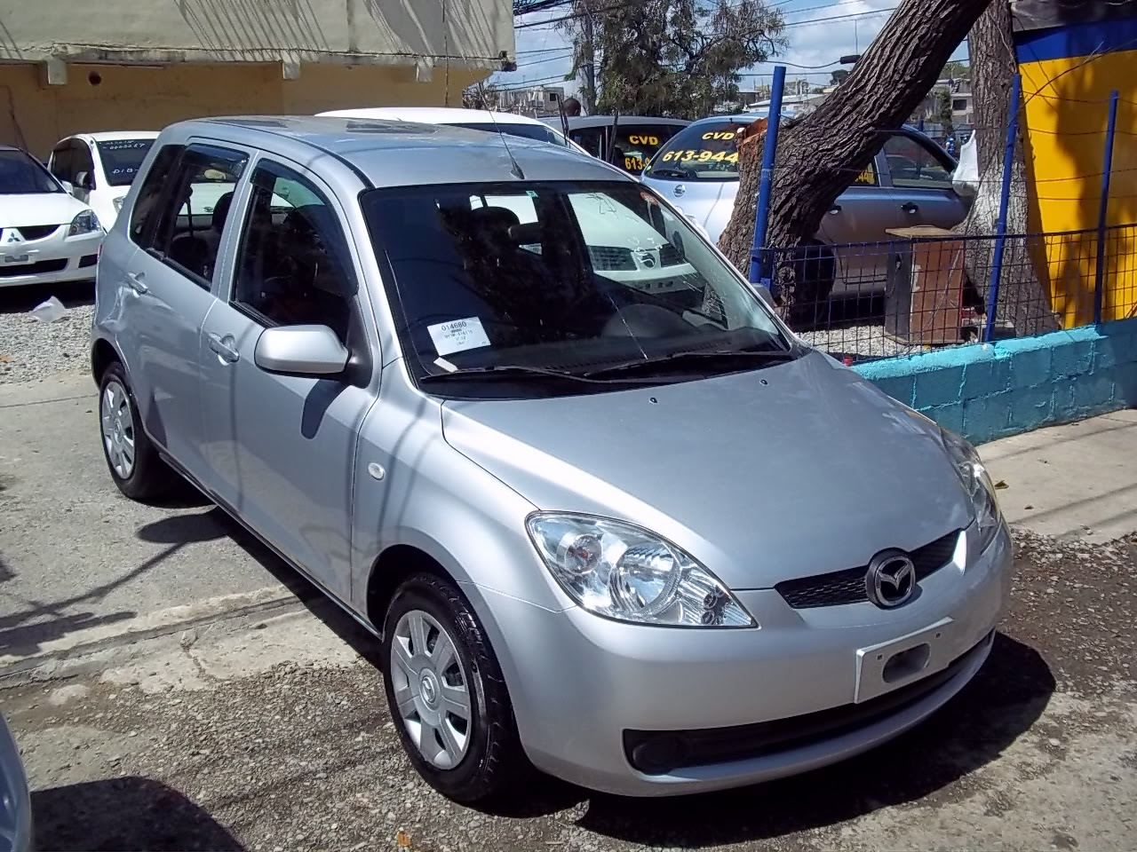 Mazda demio 2006