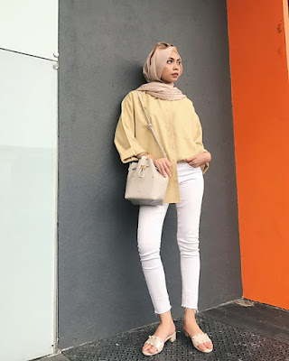 cewek seksi Hijab dan jilbab paduan dengan Skinny Jeans