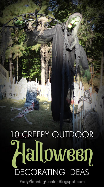 10 Creepy Outdoor Halloween Decorating Ideas | Party Planning