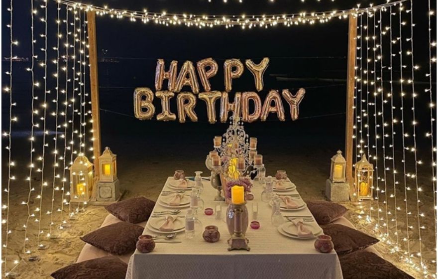 Cool Terrace Birthday Decoration Ideas