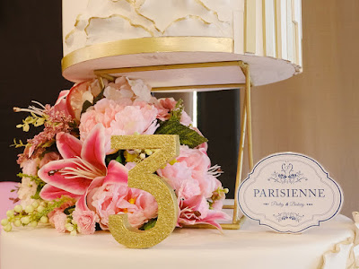 Parisienne wedding cake