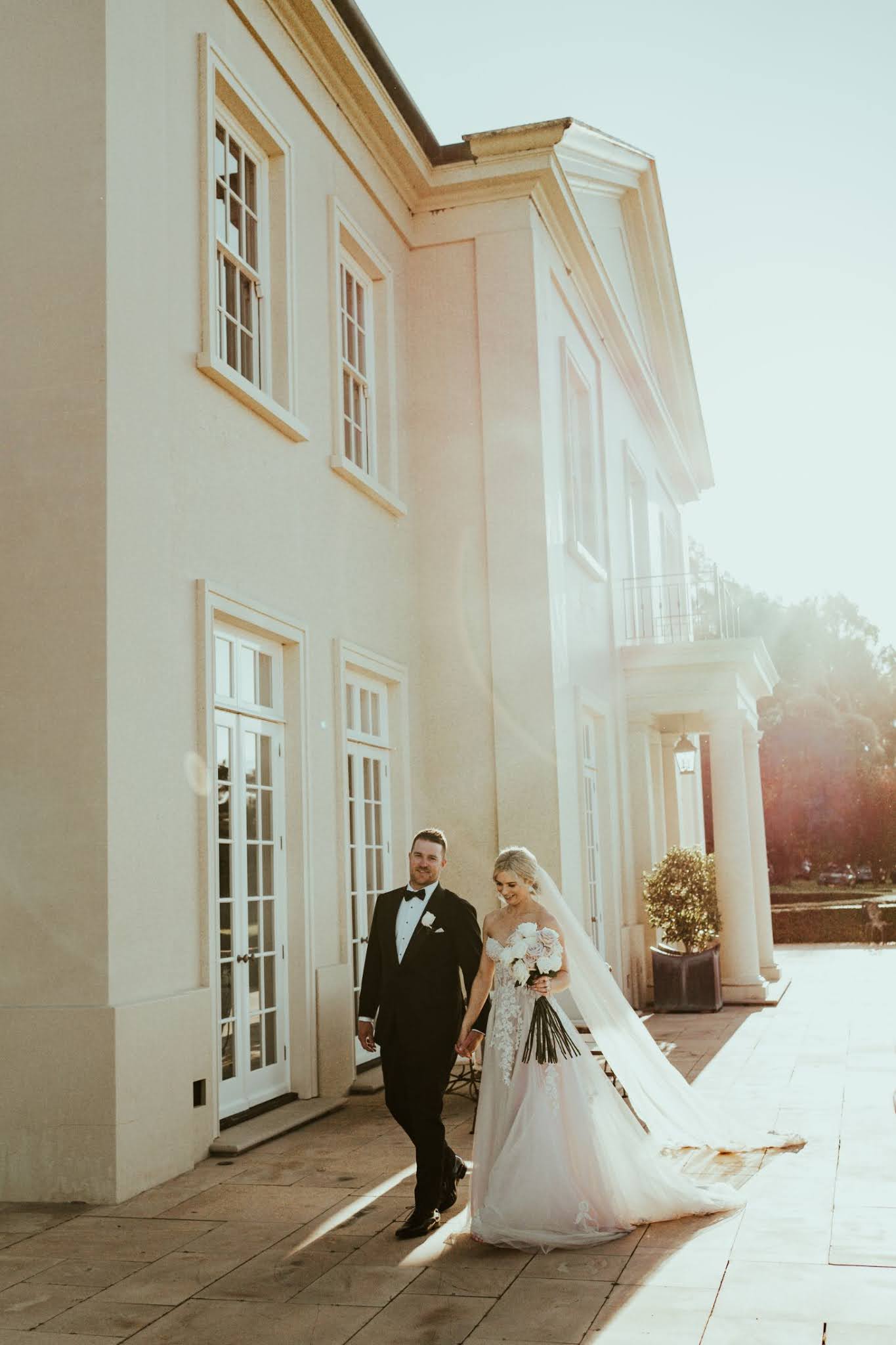 shannon stent photography stunning fraser gallop estate bridal gowns venue floral design