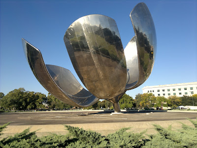 Floralis