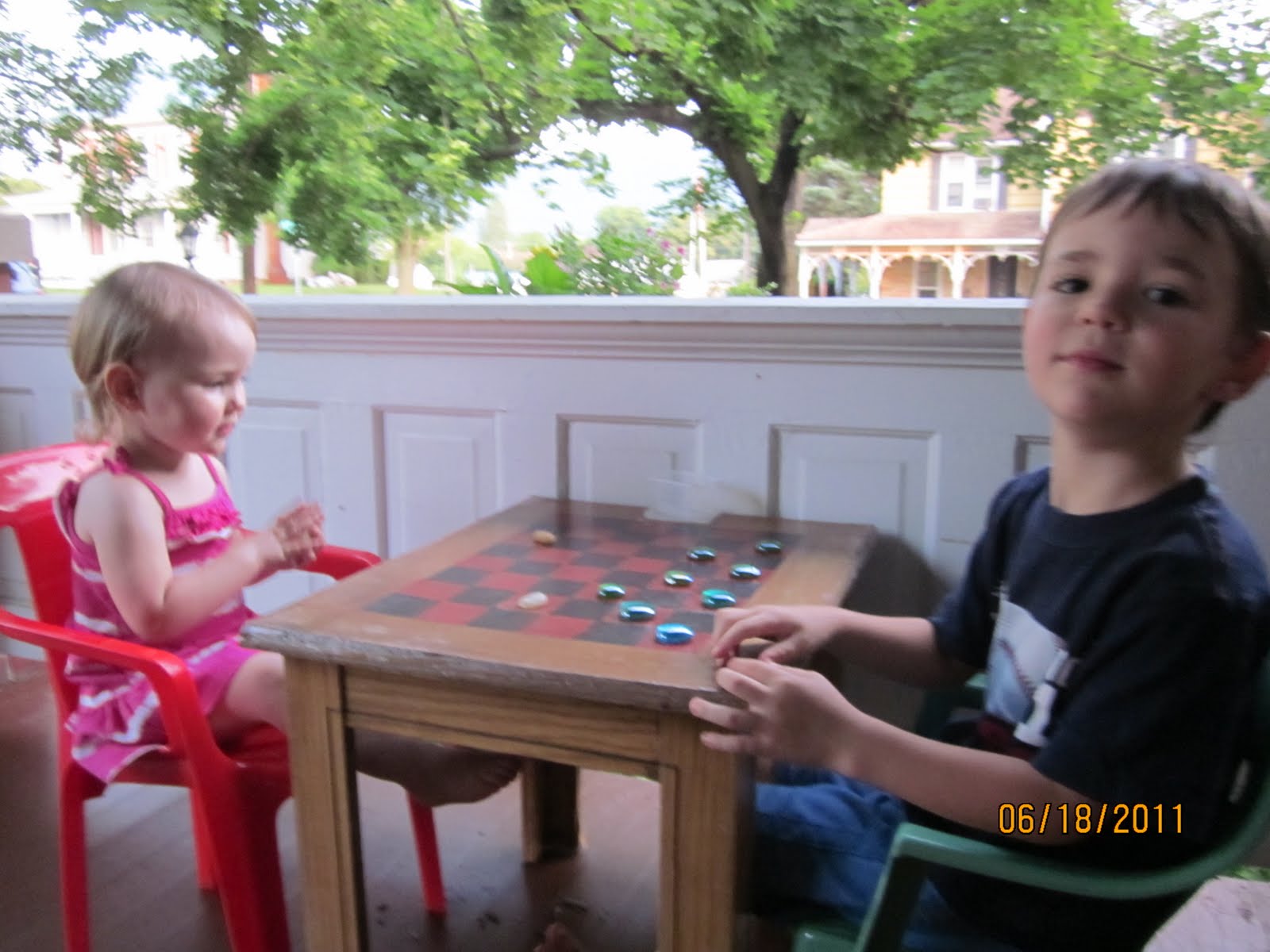 I make stuff a quick Cracker Barrel checker board