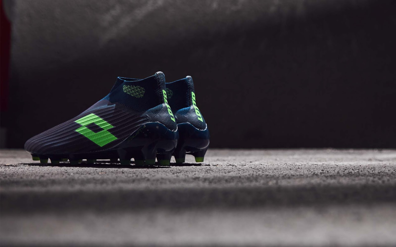 NextGen Lotto Maestro IV + 'Ocean / Green' Laceless Lotto Solista