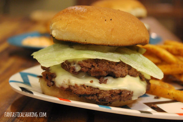 Fantastical Sharing of Recipes: Steak 'n Shake Garlic Double Steakburgers