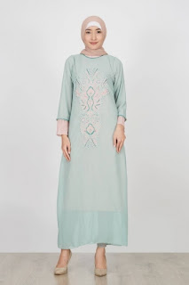 http://www.nurulfitri.com/2016/06/5-busana-elegan-untuk-lebaran.html