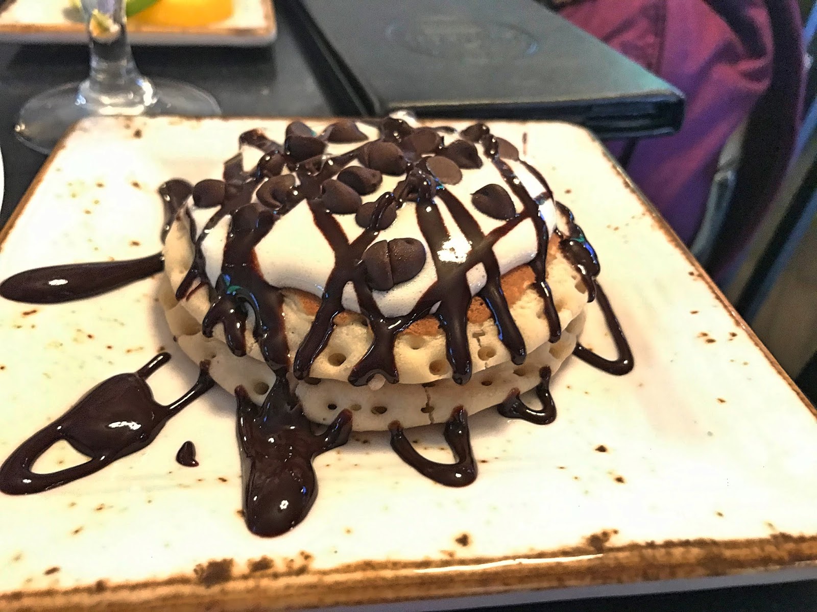 [DC Downtown] Proper 21 Pancake Flights, Brunch Burgers, and Booze