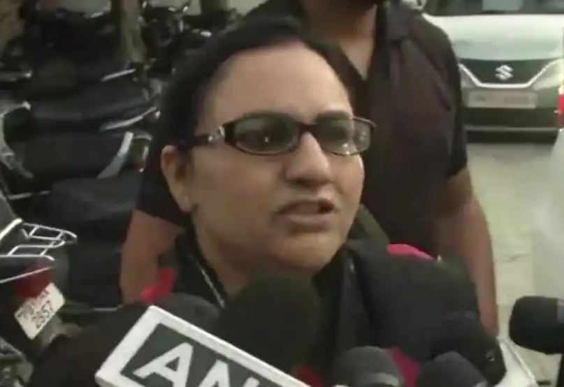 Punjab Breaking : पंजाब में कांग्रेस को एक और झटका, अब रजिया सुल्ताना ने दिया चन्नी कैबिनेट से इस्तीफा