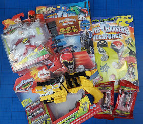 Bandai Power Rangers Dino Charge toys and magazines