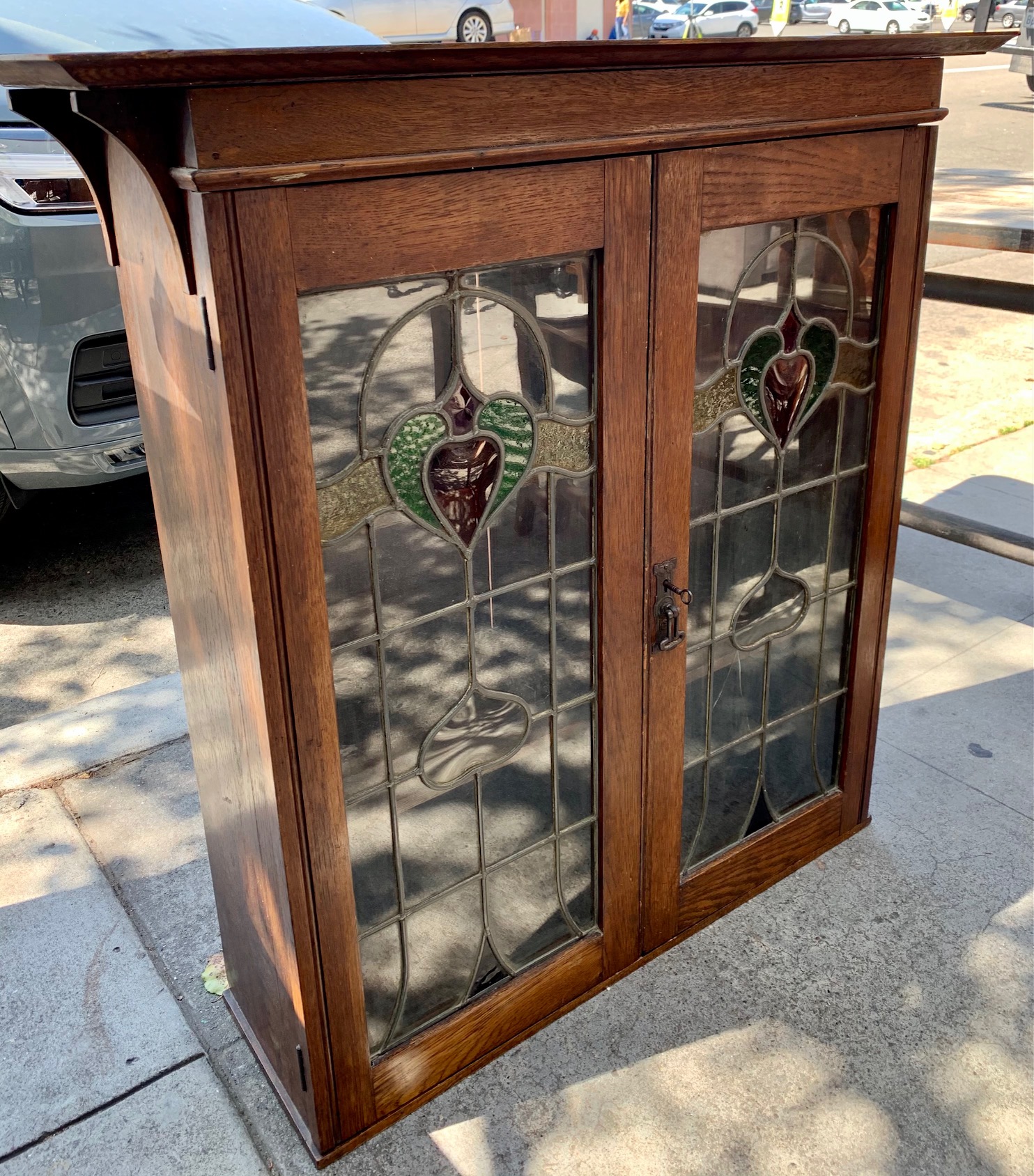 UHURU FURNITURE & COLLECTIBLES SOLD 105169 Double Door Stained Glass