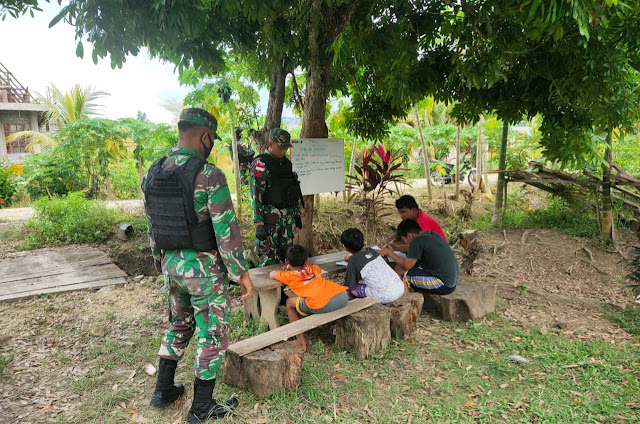 TNI Peduli Pendidikan Anak Perbatasan
