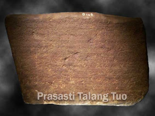 Prasasti Talang Tuo Gambar Prasasti Talang Tuo