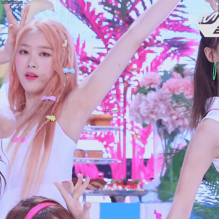 오마이걸 지호 ㄷㄷ