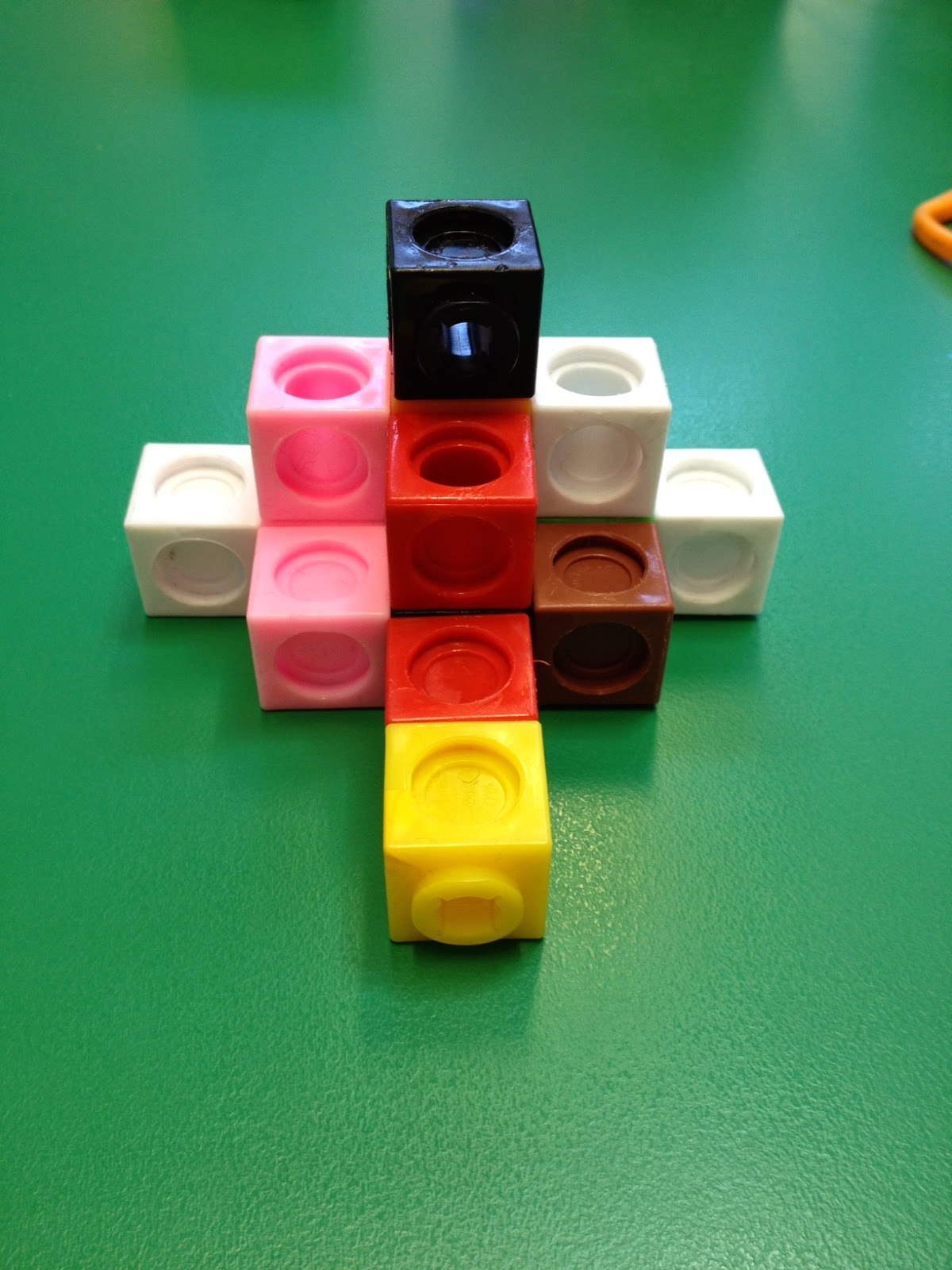 M13: 2D and 3D shapes and our reflection on giving feedback