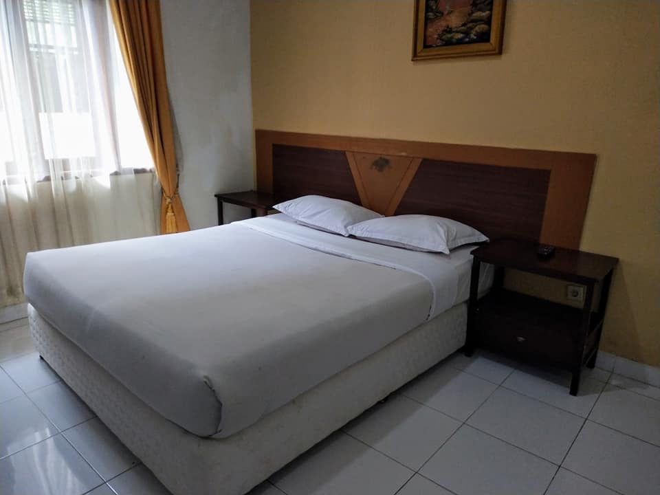 Hotel Grand Situ Buleud Purwakarta Hotel Terdekat Dengan Air Mancur Sri Baduga Perlu Piknik