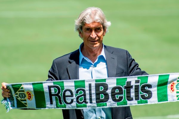 Pellegrini recuerda su etapa de malaguista en la presentación con el Betis