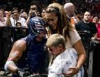 Rey Mysterio Wife Pictures and Wallpapers