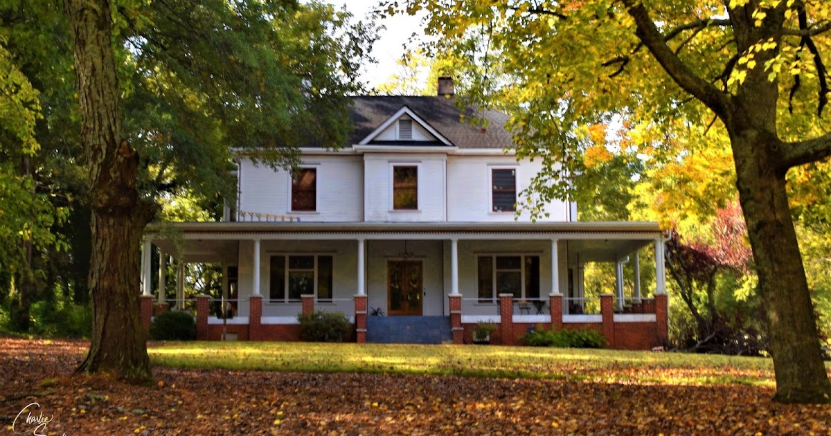 Lovely Older Home in Marietta