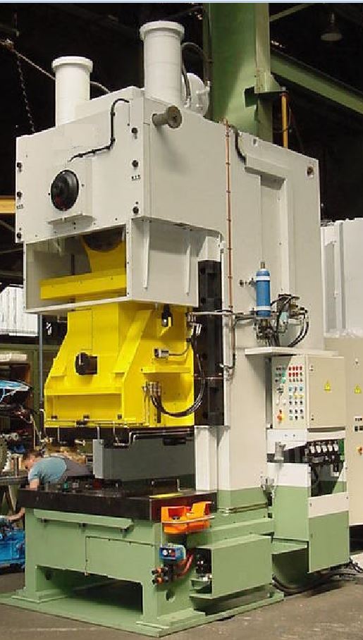 Brief Comparison of Hydraulic and Mechanical press