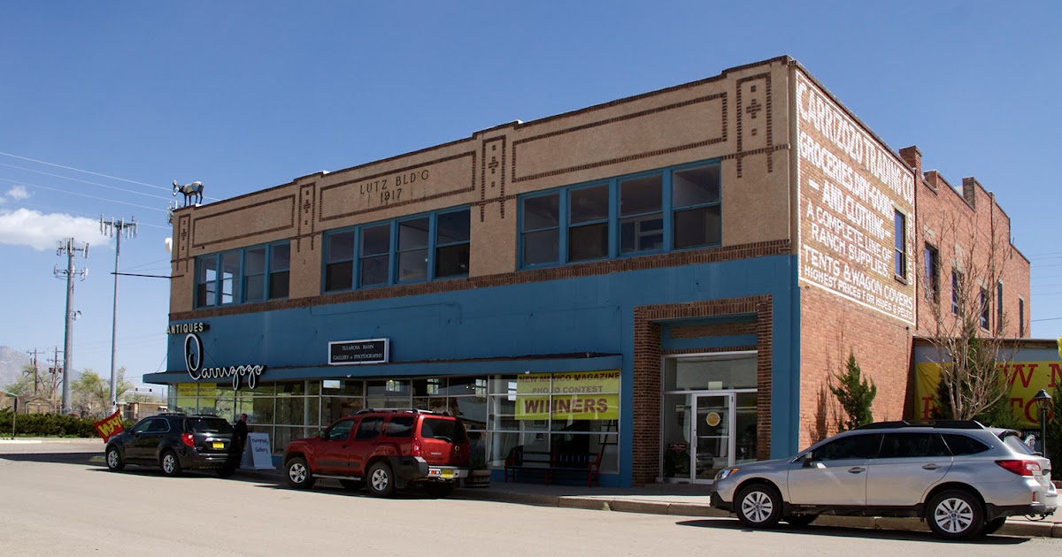 Art & Stuff Day trip to Carrizozo, NM