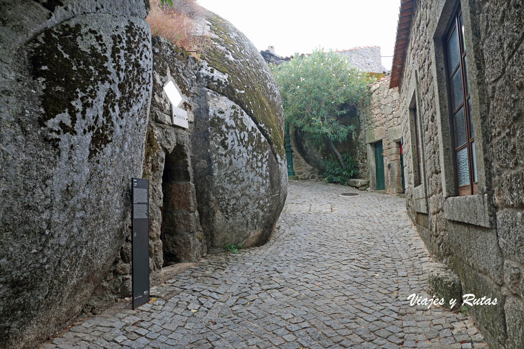 Casas de Monsanto, aldea Histórica de Portugal