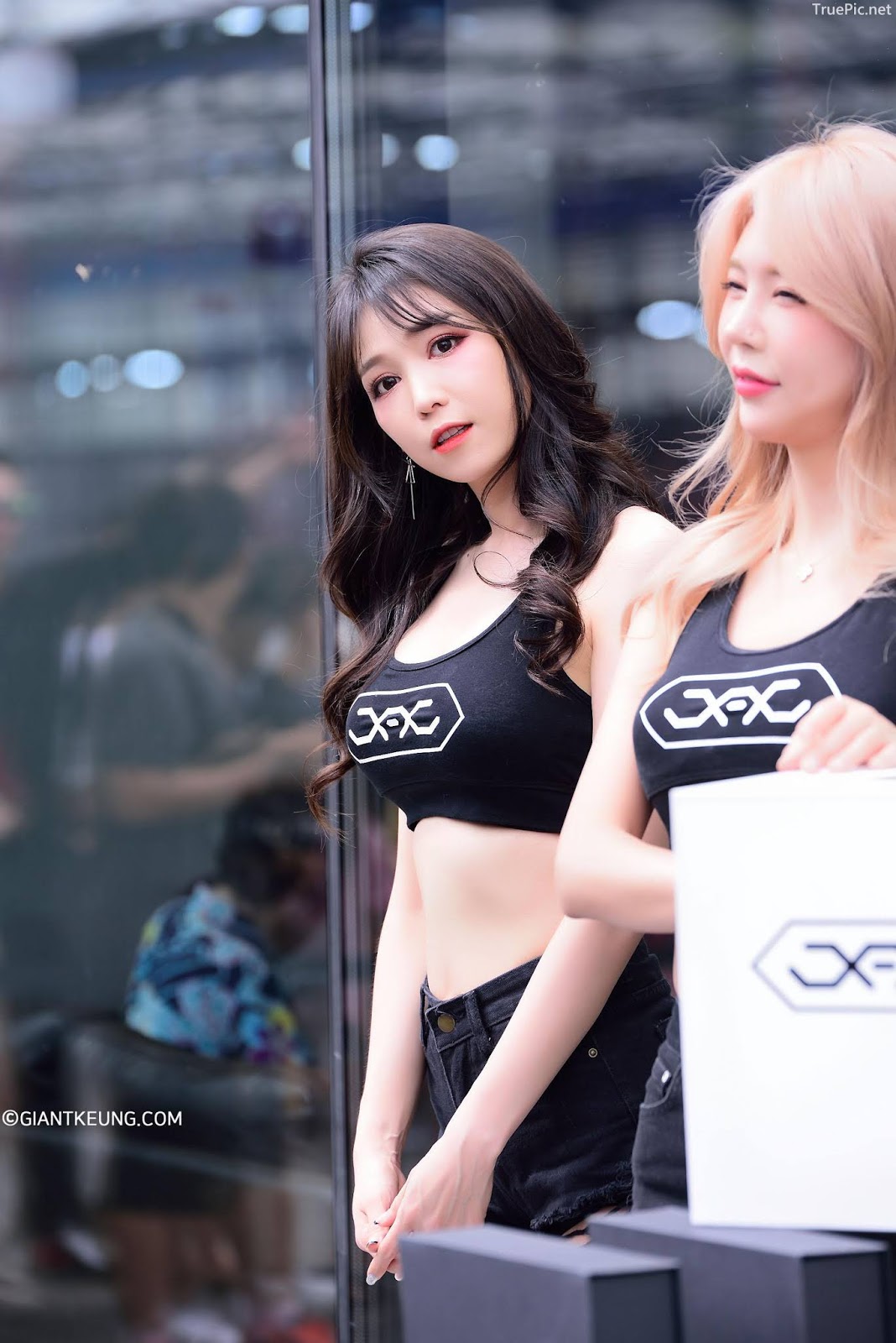 Korean Racing Model - Lee Eun Hye (이은혜) - JAJ Charity Motor Show 2019 - Picture 5