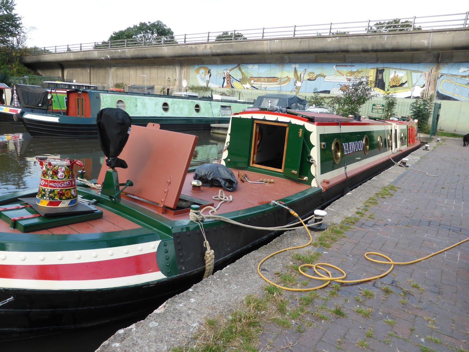 Nb.Yarwood A berth in Barton Turn