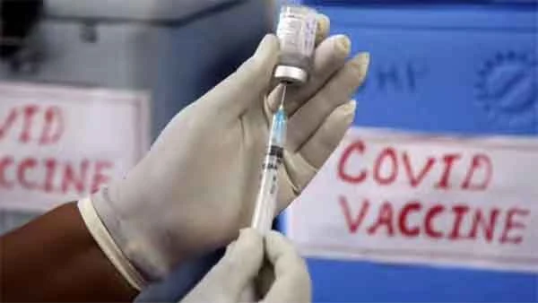 News, National, India, New Delhi, Trending, Vaccine, Health, Health and Fitness, COVID-19, Technology, COVID-19 vaccination to be open for everyone aged above 45 years from tomorrow