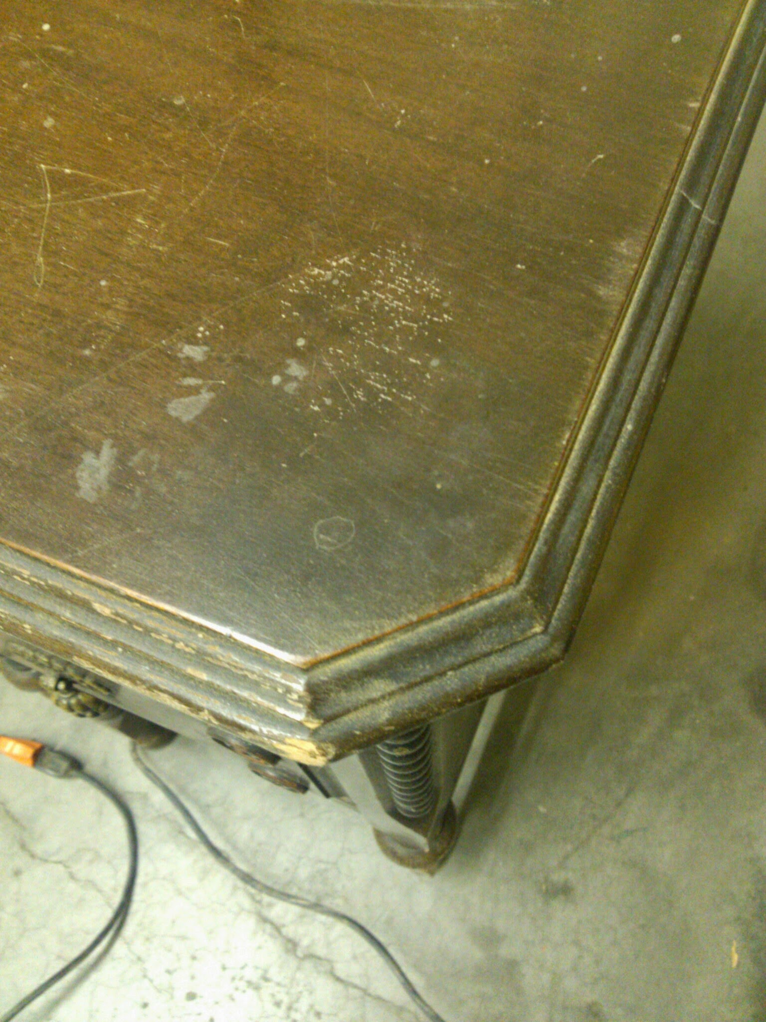 Postcards from the Ridge. How to refinish furniture tutorial with complete instructions.