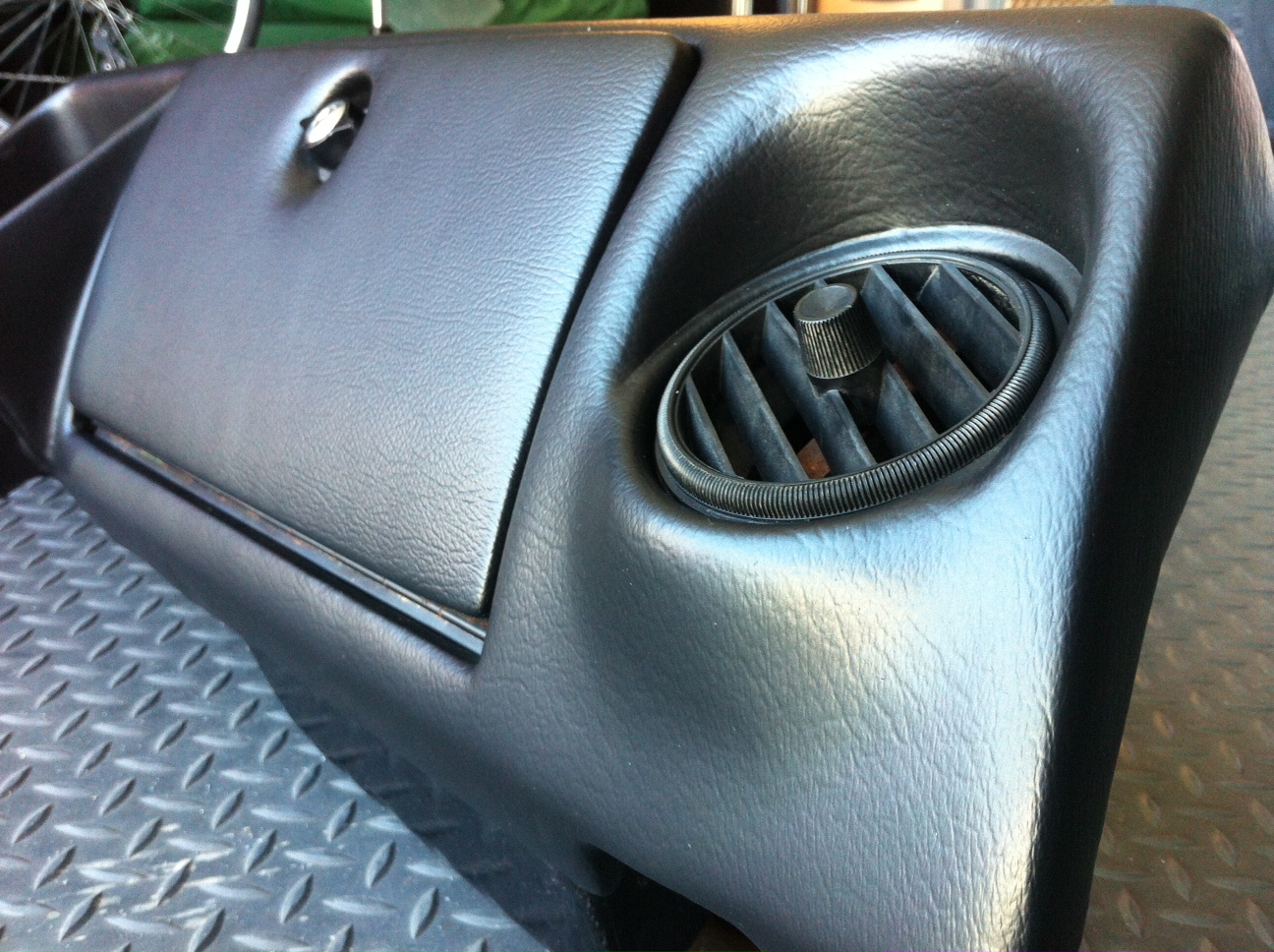 Just Dashes Production Center 1981 Alfa Romeo Spider Dash Pad Restoration